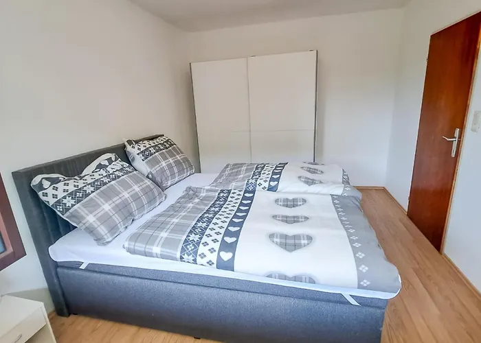 Kitzblick By Interhome Daire Zell am See